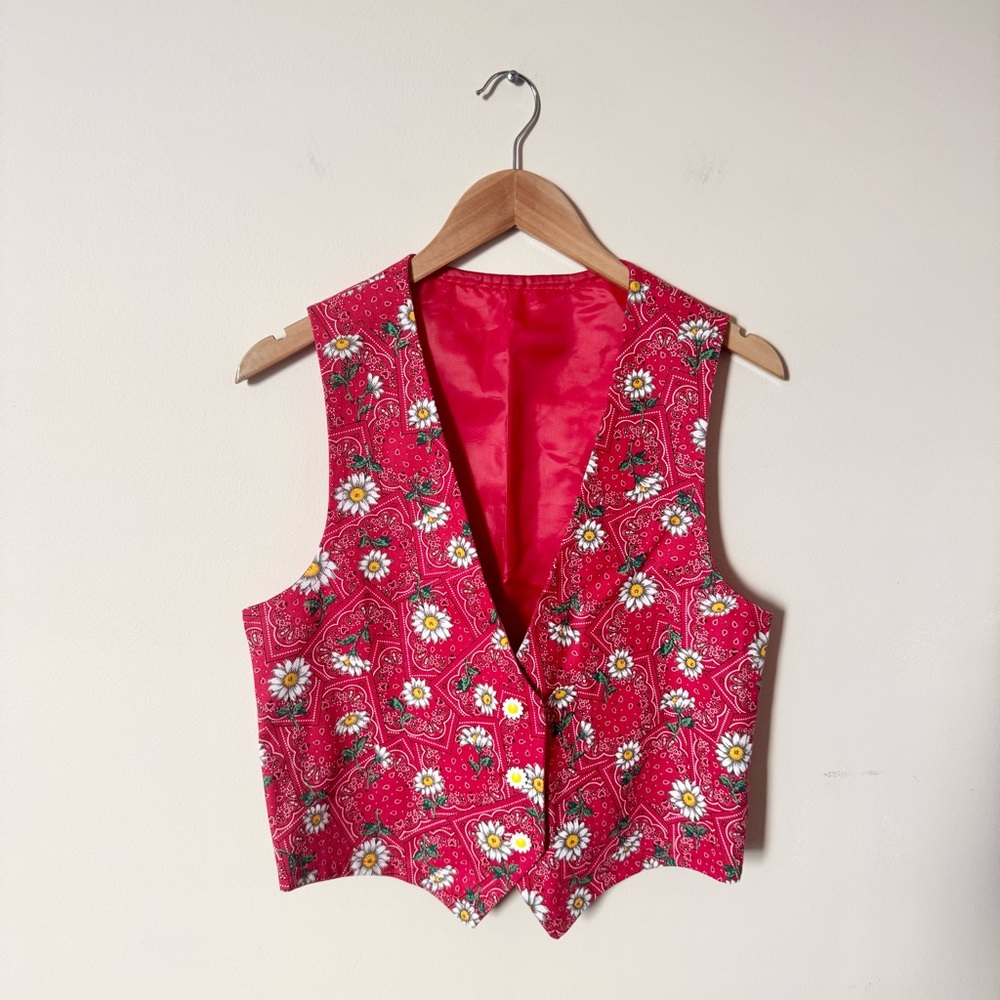 Handmade Daisy Floral Button Front Vest Red Cottagecore Size Small